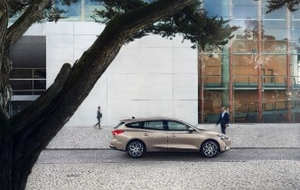 FORD 2018 FOCUS TITANIUM